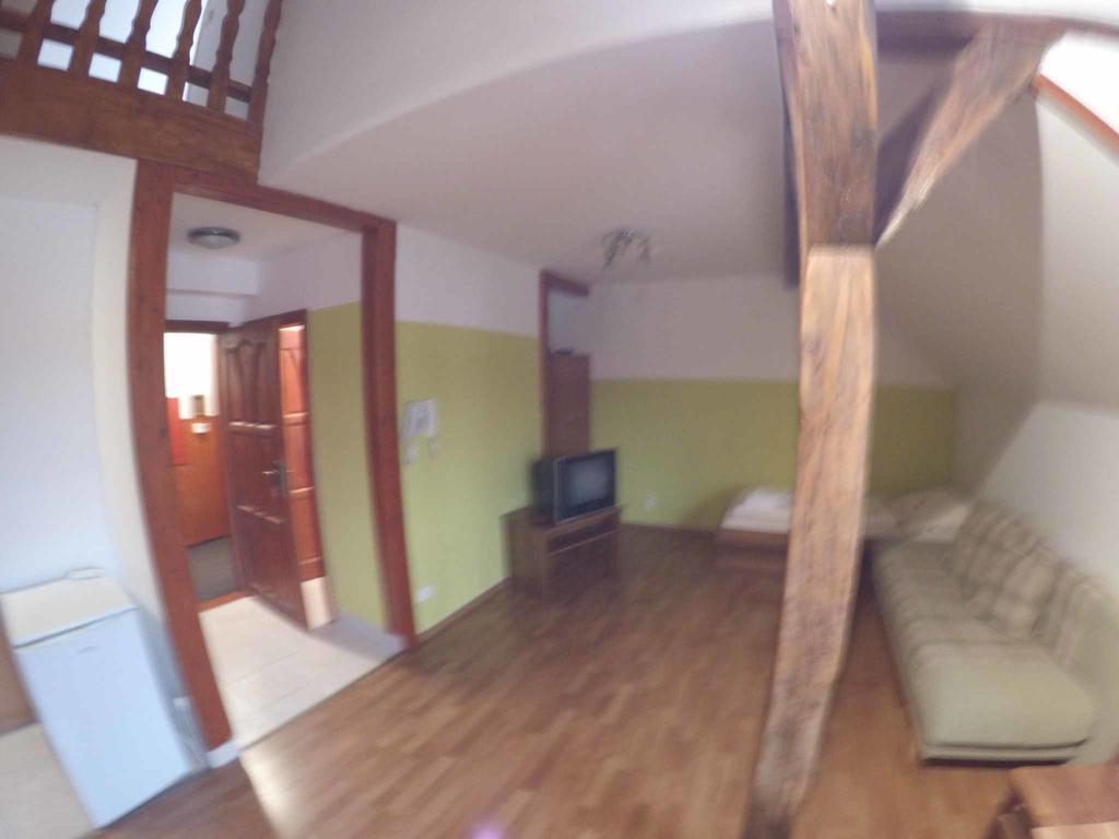 Penzion U Holuba Hradcovice Luaran gambar